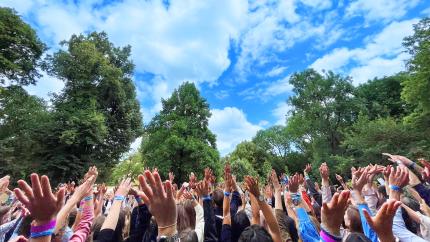 cheering crowd