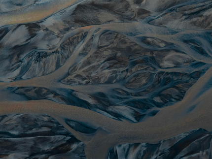Abstract image of mountains