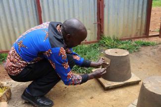 Schone en efficiënte kooktoestellen in Nyungwe, Rwanda