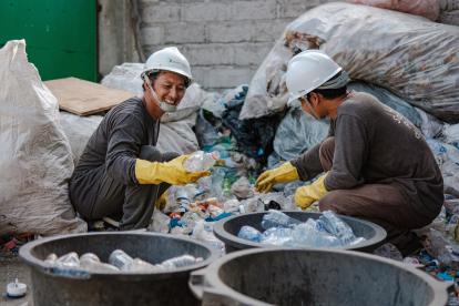 Recycling van plastic in Indonesië