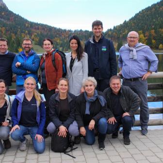 ClimatePartner-mit-Kunden.jpg