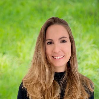 Vanessa_Mueller_QUADRAT_montiert_0.jpg