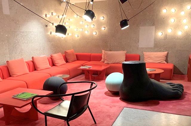 red lounge area