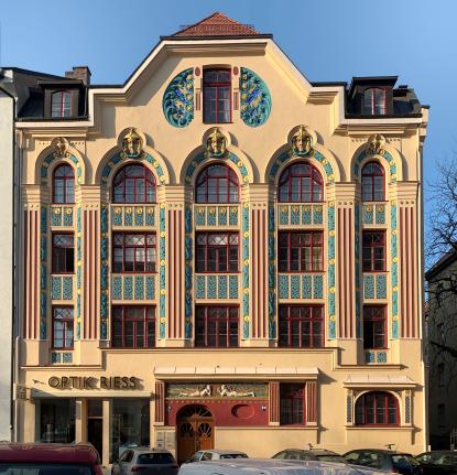 Building Ainmillerstrasse