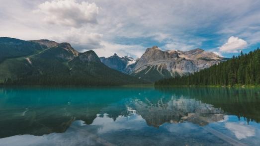 mountains behind a lake
